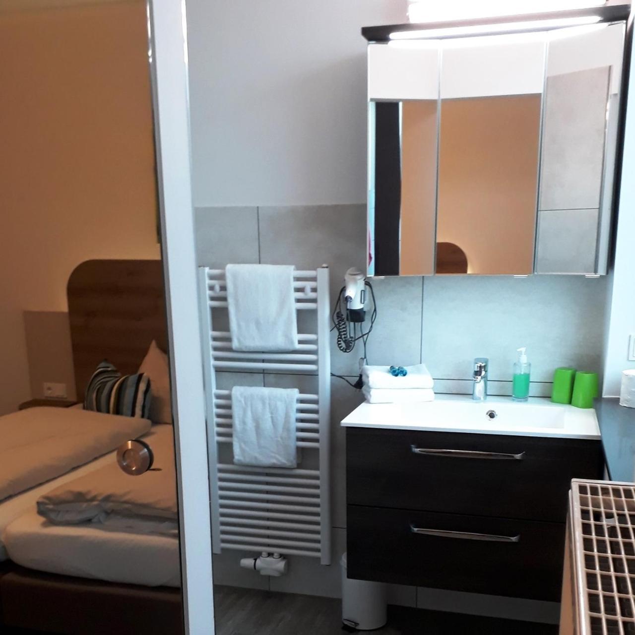 Hotel M24 - Alle Zimmer Mit Kuechenzeile Vechta Luaran gambar